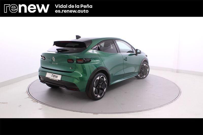 Nuevo Renault Clio V Techno 109 CV (80 kW) 2026 Verde absoluto Berlina