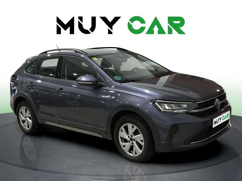 Usado VW Taigo Life 110 CV (80 kW) 2022 Gris / plata SUV