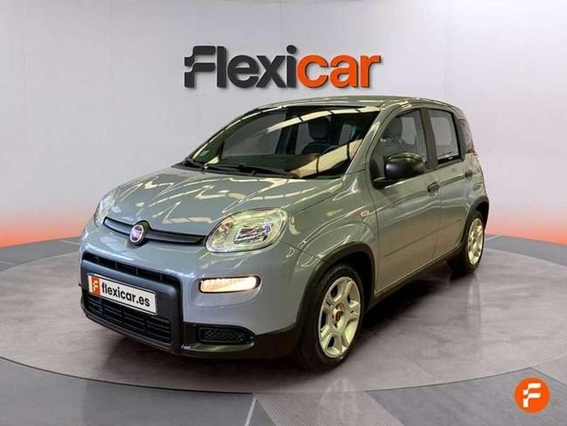 Usado Fiat Panda 71 CV (52 kW) 2023 Gris Utilitario