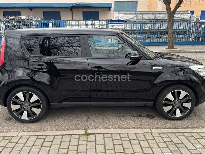 Usado Kia Soul 128 CV (94 kW) 2015 Negro SUV