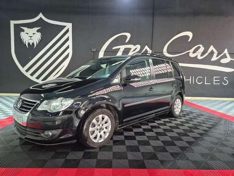 Negro Usado 2010 VW Touran Edition Monovolumen | 8495 € (Precio justo) - Imagen 1/4