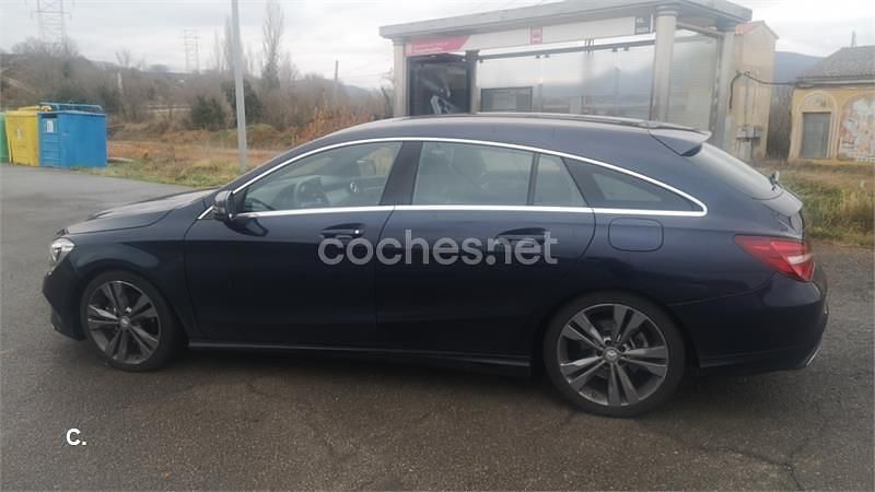 Azul Usado 2016 Mercedes CLA200 Shooting Brake AMG line Familiar | 19.000 € (Precio justo) - Imagen 1/4