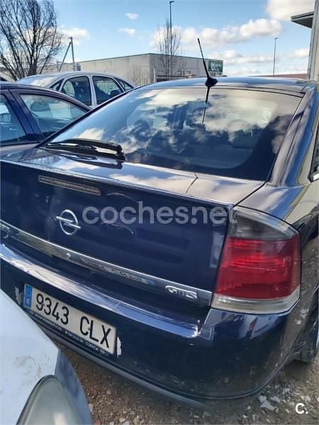 Usado Opel Vectra GTS 125 CV (91 kW) 2003 Azul Berlina