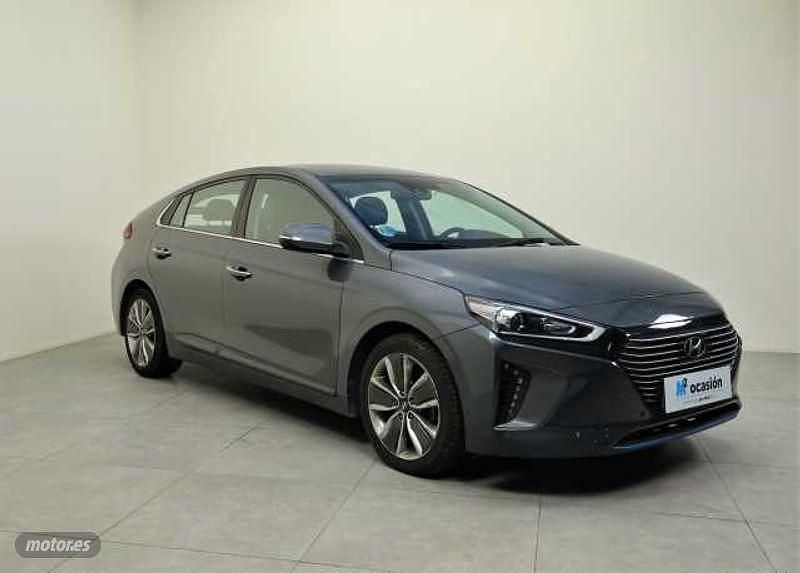 Usado Hyundai Ioniq Style 141 CV (103 kW) 2018 Gris Utilitario