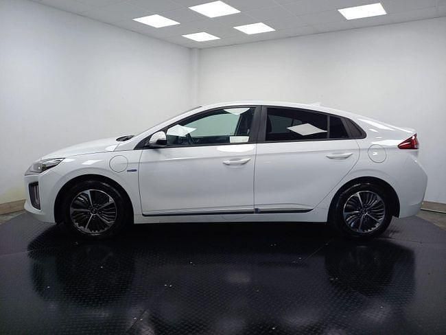 Usado Hyundai Ioniq 141 CV (103 kW) 2020 Blanco Utilitario