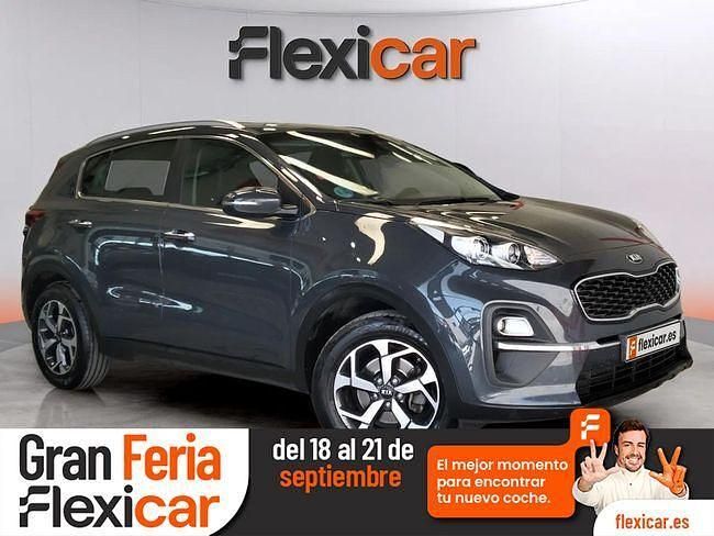 Usado Kia Sportage 136 CV (100 kW) 2021 Gris / plata SUV