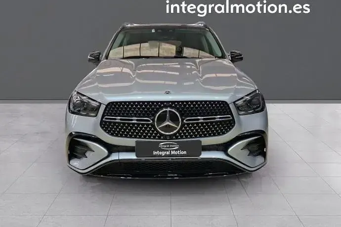 Usado Mercedes GLE300 269 CV (197 kW) 2025 SUV