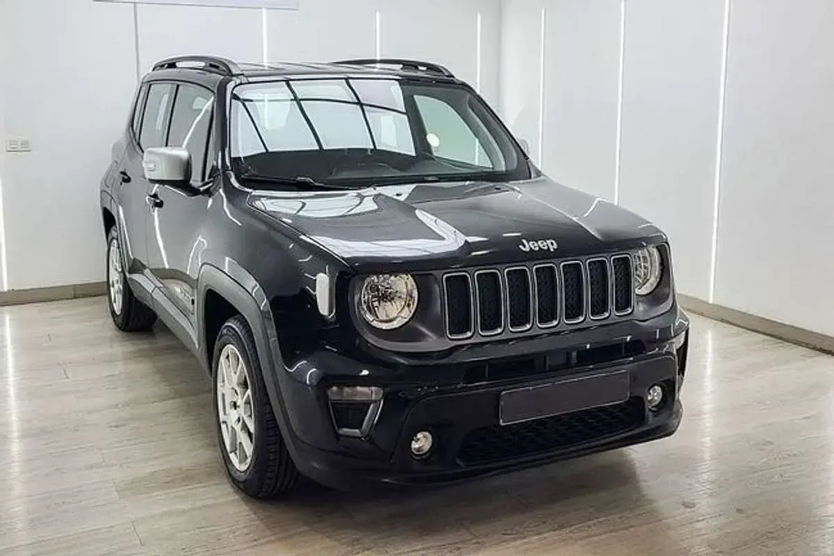 Usado Jeep Renegade Limited 120 CV (88 kW) 2022 Negro SUV
