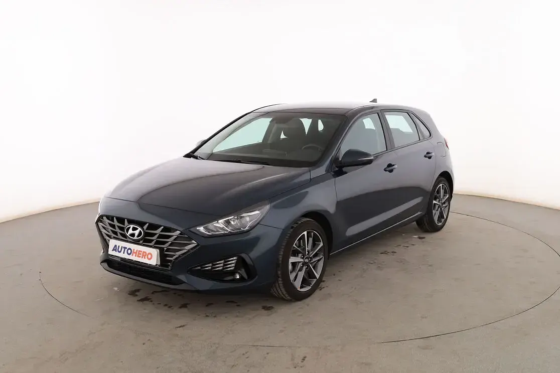 Usado Hyundai i30 110 CV (80 kW) 2022 Berlina