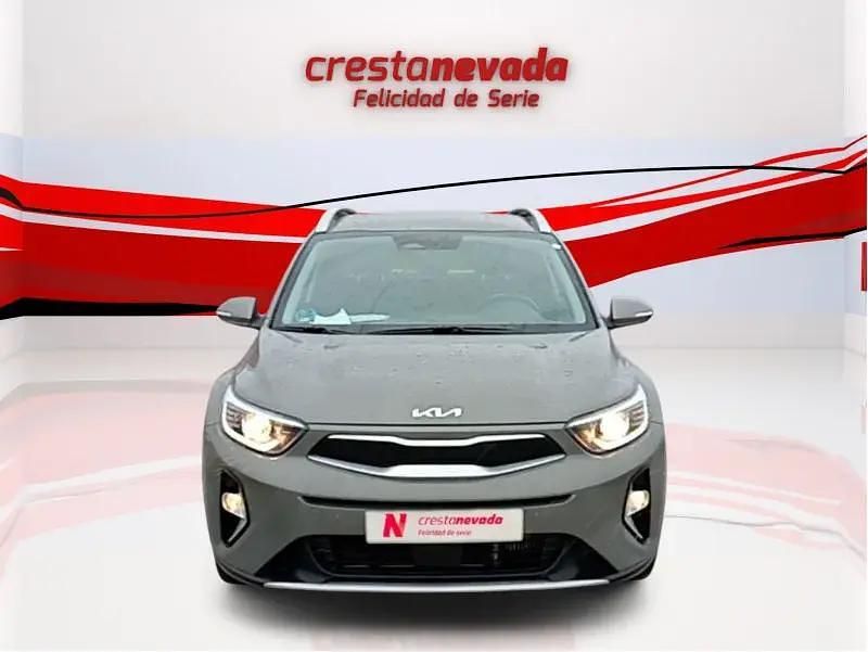 Usado Kia Stonic 120 CV (88 kW) 2022 SUV