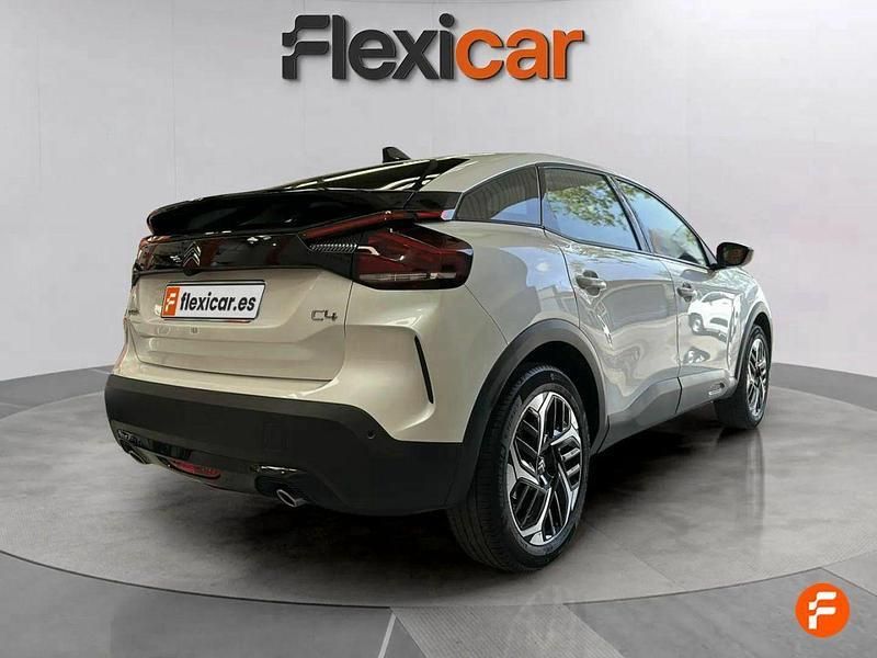 Usado Citroën C4 Feel 102 CV (75 kW) 2023 Blanco Berlina