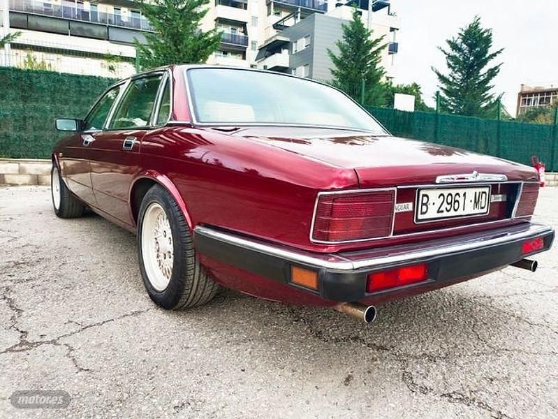 Usado Jaguar XJ 234 CV (172 kW) 1991 Granate Berlina