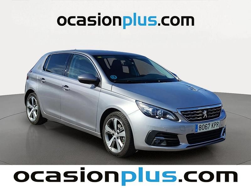 Usado Peugeot 308 Allure 131 CV (96 kW) 2018 Gris Utilitario