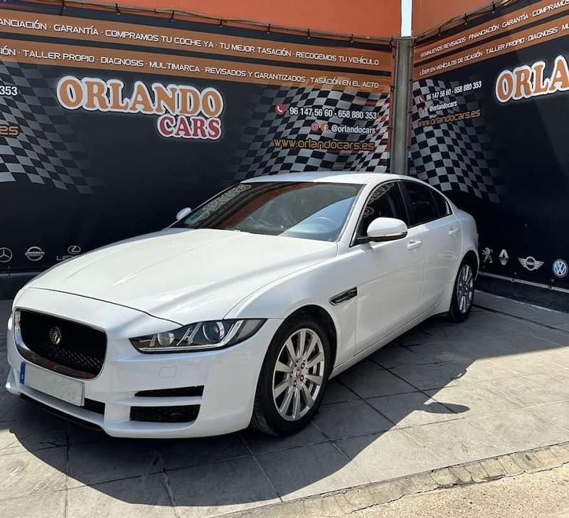Blanco Usado 2018 Jaguar XE Pure Berlina | 12.900 € (Un poco caro) - Imagen 1/4