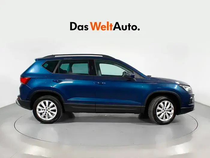 Usado Seat Ateca Style 110 CV (80 kW) 2022 Azul SUV