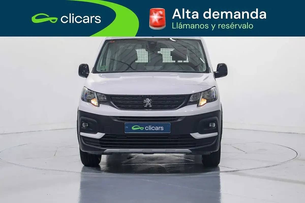 Usado Peugeot Rifter Business-Line 102 CV (75 kW) 2023 Blanco Monovolumen