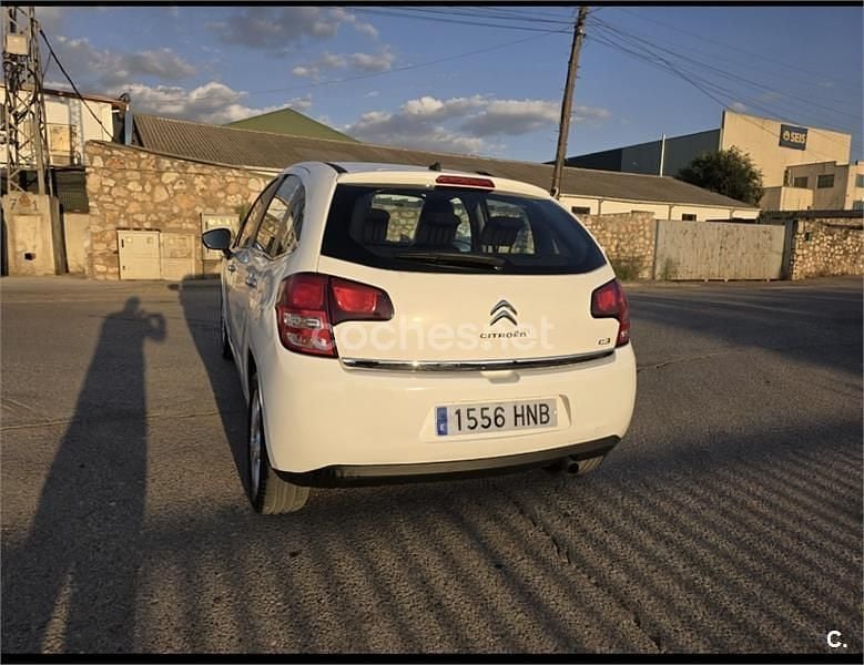 Usado Citroën C3 68 CV (50 kW) 2013 Blanco Berlina