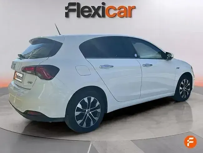 Usado Fiat Tipo Mirror 95 CV (69 kW) 2020 Blanco