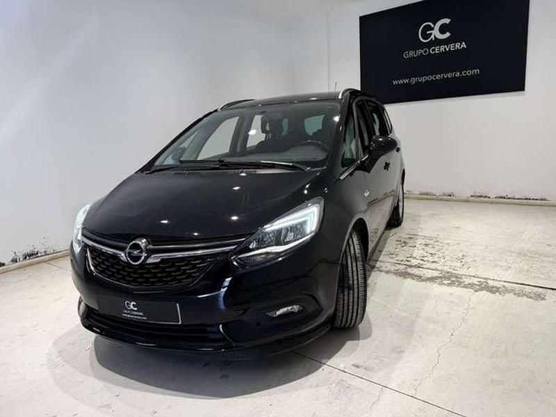 Usado Opel Zafira Selective 140 CV (102 kW) 2017 Negro Monovolumen