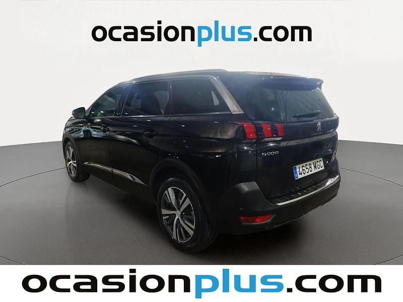 Usado Peugeot 5008 Allure 131 CV (96 kW) 2023 Negro SUV