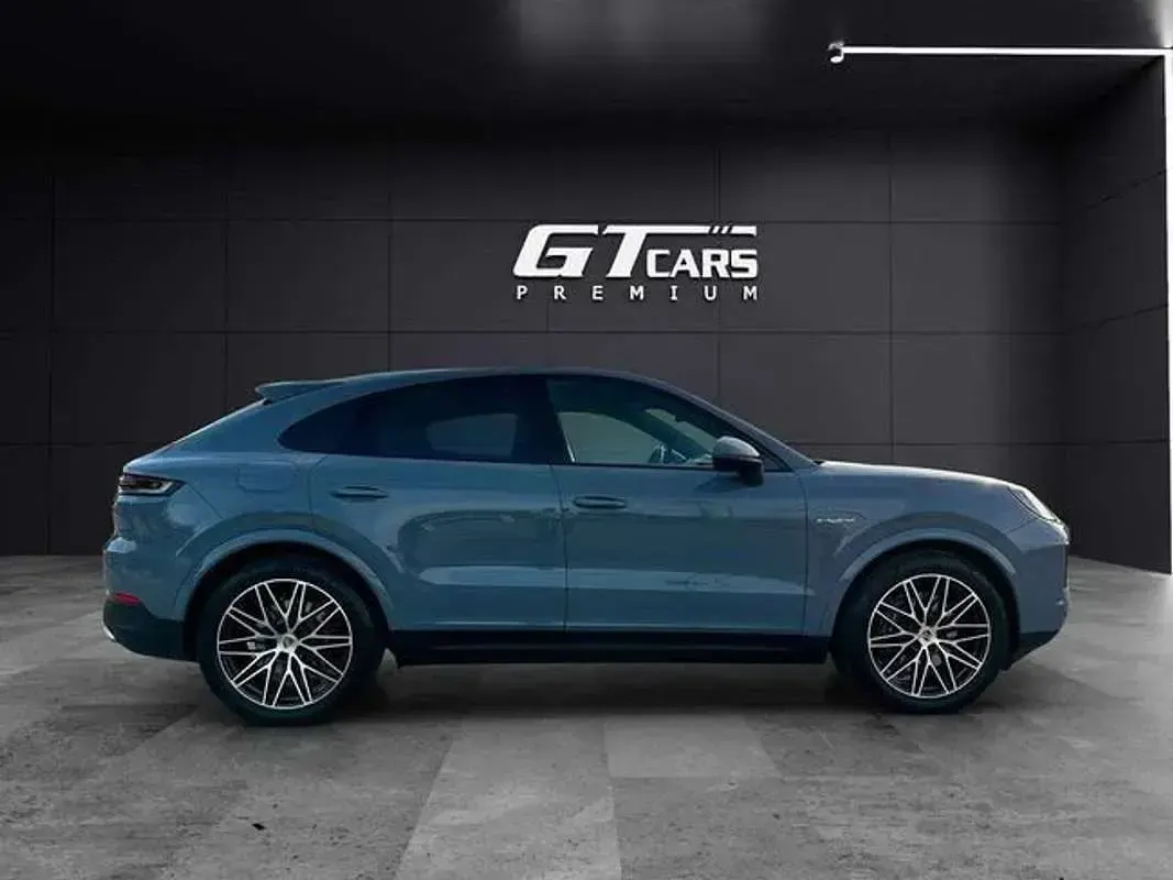 Usado Porsche Cayenne 470 CV (345 kW) 2024 Gris SUV