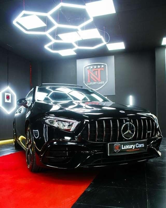 Usado Mercedes A45 AMG Premium 421 CV (309 kW) 2023 Negro Utilitario