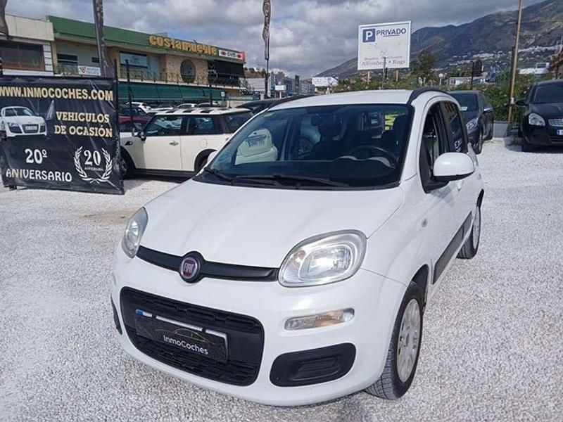 Usado Fiat Panda Young 70 CV (51 kW) 2016 Blanco Utilitario