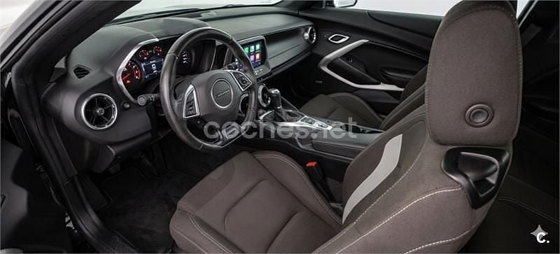 Usado Chevrolet Camaro 432 CV (317 kW) 2015 Negro Coupe