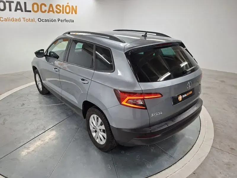 Usado Skoda Karoq Ambition 115 CV (84 kW) 2019 Gris SUV