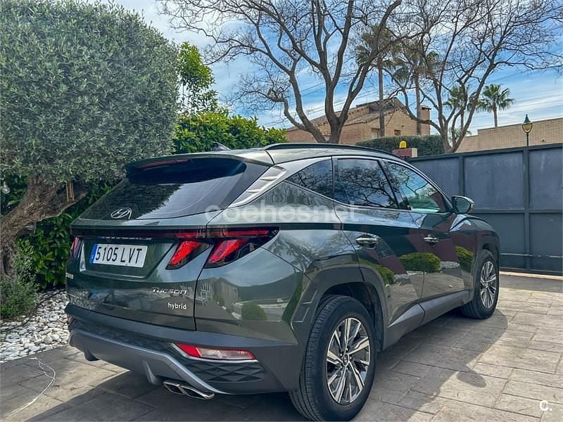 Usado Hyundai Tucson 230 CV (169 kW) 2021 Gris / plata SUV