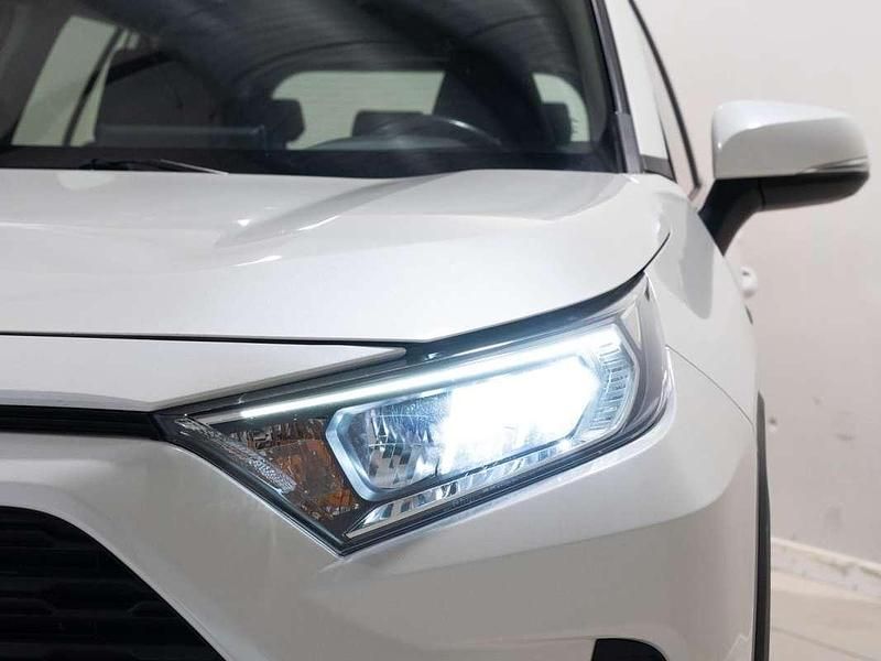 Usado Toyota RAV4 Hybrid Business Edition 218 CV (160 kW) 2019 Blanco SUV