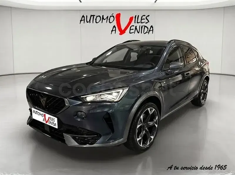 Usado Cupra Formentor 150 CV (110 kW) 2023 Gris / plata SUV
