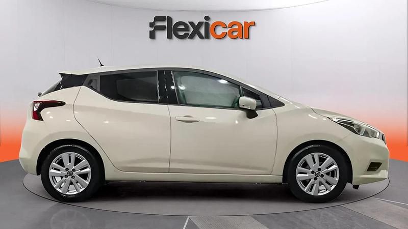 Usado Nissan Micra Acenta 117 CV (86 kW) 2019 Beige Utilitario