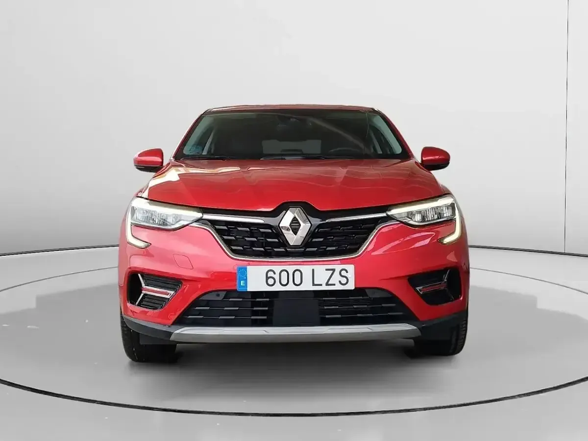 Usado Renault Arkana Zen 145 CV (106 kW) 2022 Rojo SUV