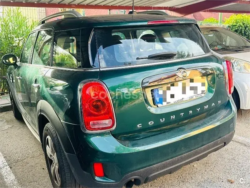 Usado Mini One Countryman 102 CV (75 kW) 2017 Verde SUV