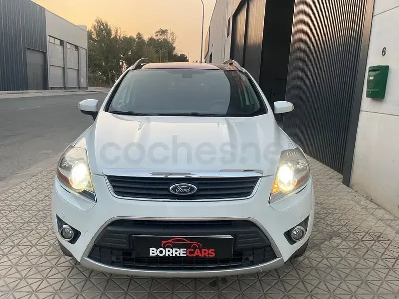 Usado Ford Kuga Titanium 136 CV (100 kW) 2008 Blanco SUV