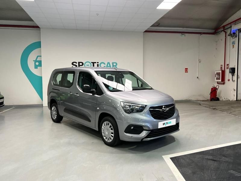 Usado Opel Crossland X GS Line 110 CV (80 kW) 2021 Gris SUV