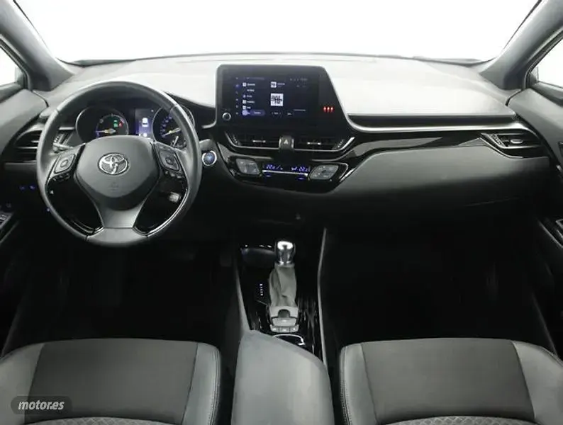Usado Toyota C-HR Advance 122 CV (89 kW) 2023 Gris SUV