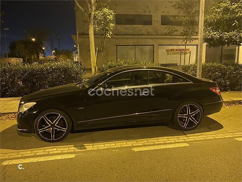 Usado Mercedes E350 Elegance 231 CV (169 kW) 2010 Negro Coupe