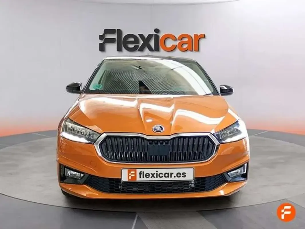 Usado Skoda Fabia Selection 116 CV (85 kW) 2025 Naranja Utilitario
