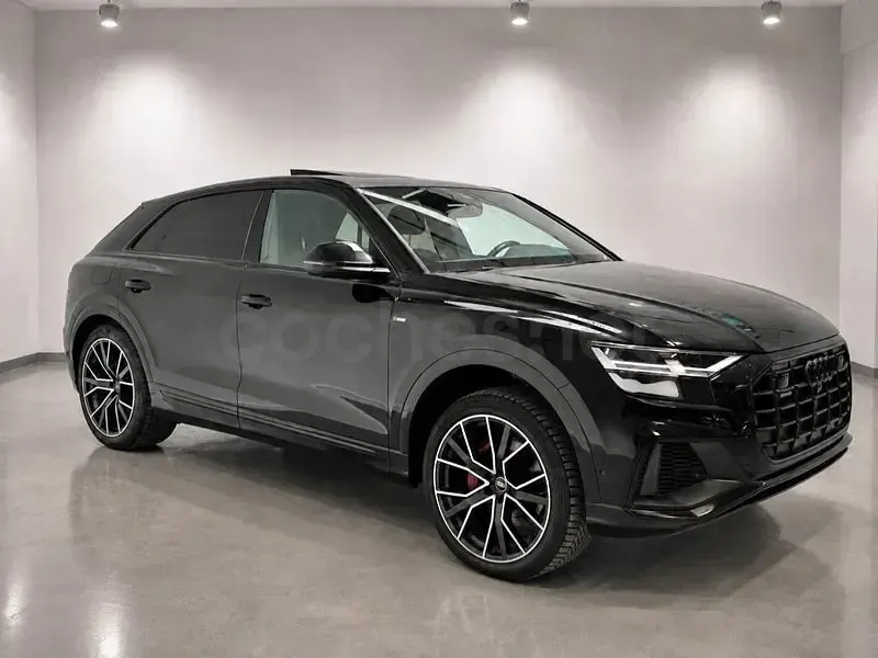 Usado Audi Q8 S-Line 340 CV (250 kW) 2023 Negro SUV