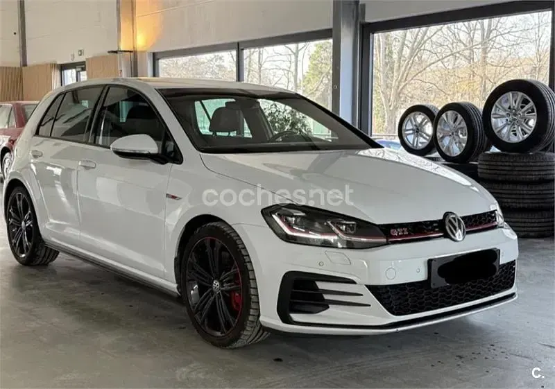 Usado VW Golf VII GTI 245 HP (180 kW) 2019 Branco Sedan