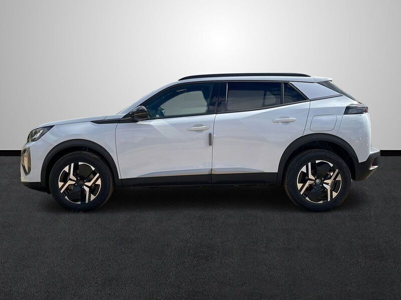 Usado Peugeot 2008 Active 145 CV (106 kW) 2024 Gris SUV