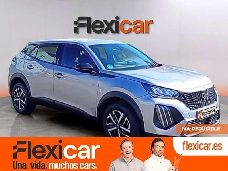 Usado Peugeot 2008 Active 101 CV (74 kW) 2023 Gris SUV