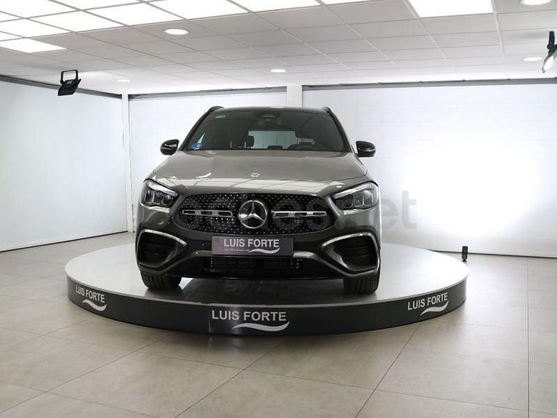 Usado Mercedes GLA250 218 CV (160 kW) 2025 Gris / plata SUV