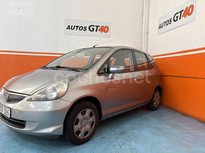 Gris / plata Usado 2005 Honda Jazz ES Utilitario | 3990 € - Imagen 1/4