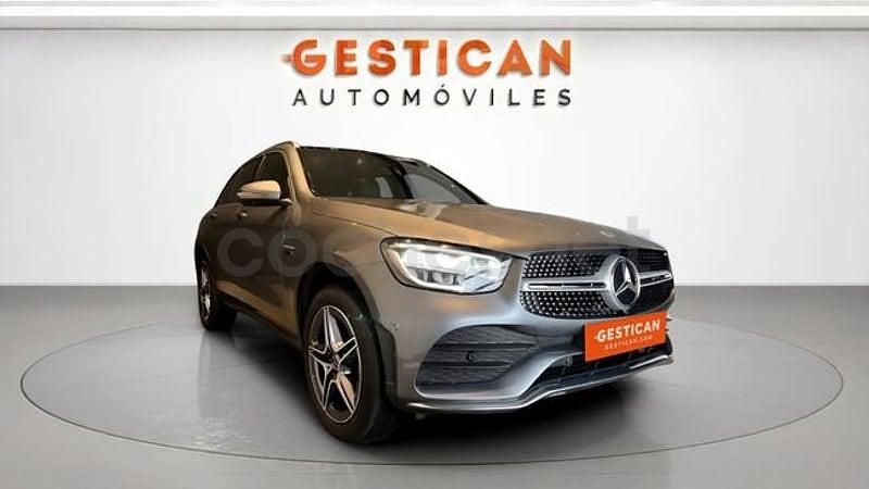 Usado Mercedes GLC300e 313 CV (230 kW) 2023 Gris / plata SUV