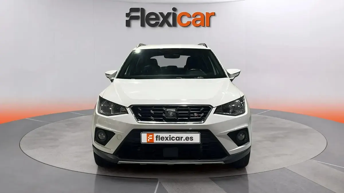 Używany Seat Arona FR 116 KM (85 kW) 2020 Biały SUV