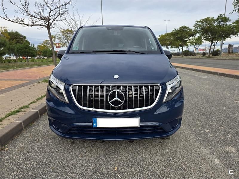 Usado Mercedes V220 Avantgarde 163 CV (119 kW) 2017 Azul Monovolumen