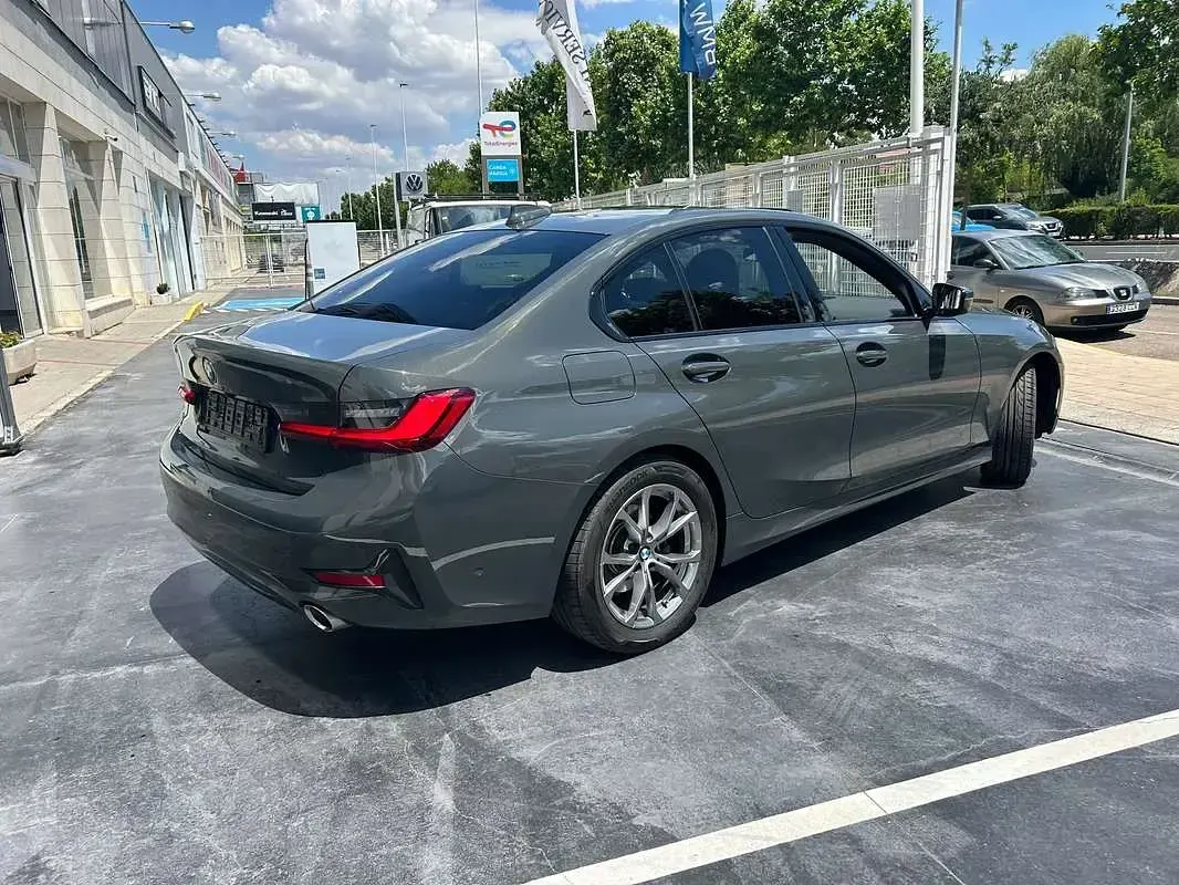 Usado BMW 320 Comfort Edition 190 CV (139 kW) 2022 Berlina